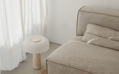 Comment décorer le mur derrière le canapé ?